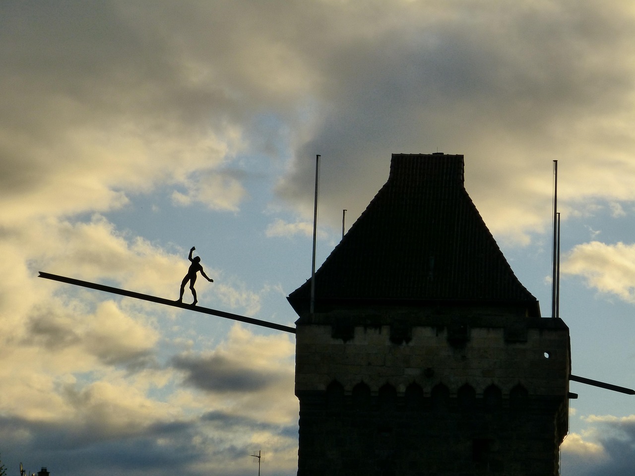 Illustration d'un entrepreneur qui s'apprête à sauter le pas, avec un plan d'action